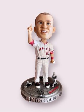 Anaheim Angels Mike Trout 2014 SGA Bobblehead Youngest Hit Cycle MLB LA
ANGELS